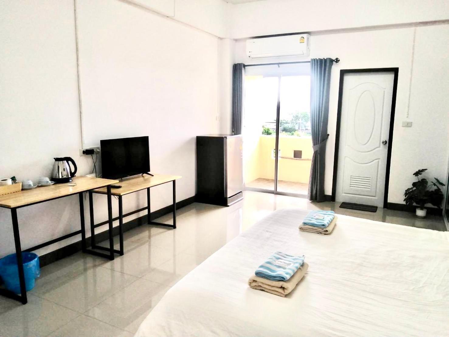 My Home Hotel - Phutthamonthon 4 Road, Near Mahidol University Salaya Ban Krathum Lom Екстер'єр фото